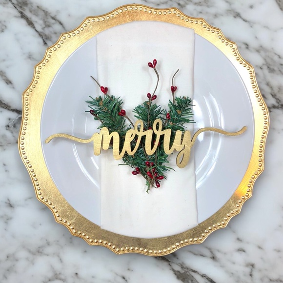 Set Of 8 Laser Cut Winter Holiday Place Setting Words In Gold - Picture 5 of 5